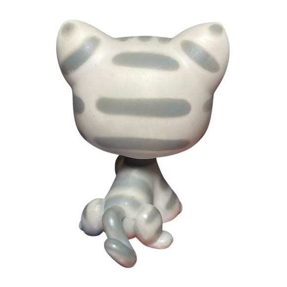 Littlest Pet Shop LPS Authentic Hasbro #32 Grey Striped Shorthair Cat Green Eyes - Picture 2 of 6